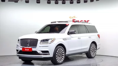 Lincoln NAVIGATOR