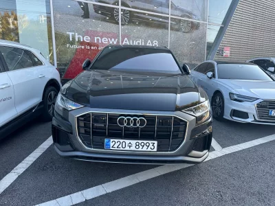 Audi Q8