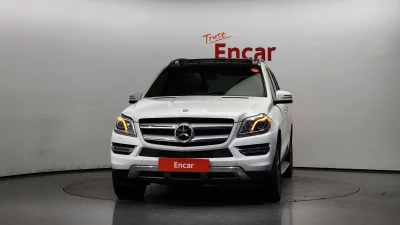 Mercedes-Benz GL-Class