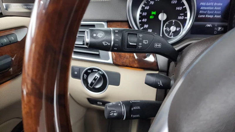 Mercedes-Benz GL-Class