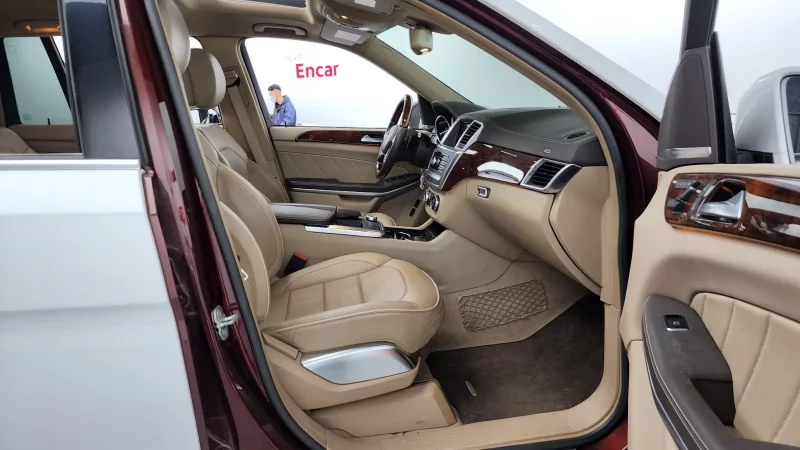 Mercedes-Benz GL-Class