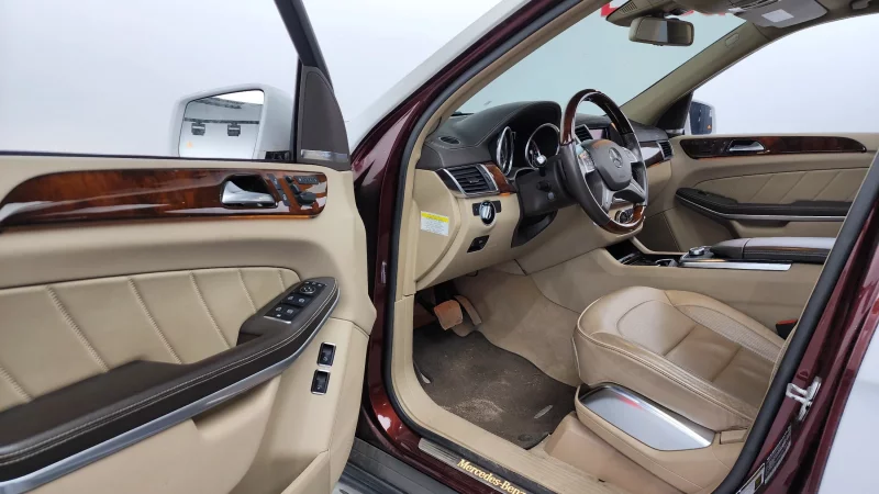 Mercedes-Benz GL-Class