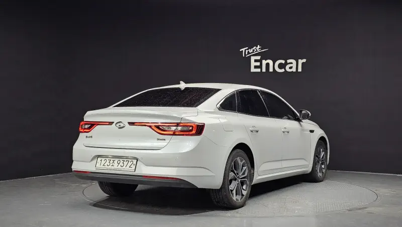 Renault Samsung SM6