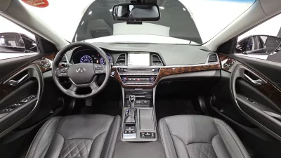 Hyundai Aslan