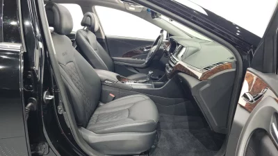 Hyundai Aslan