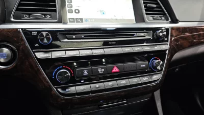 Hyundai Aslan