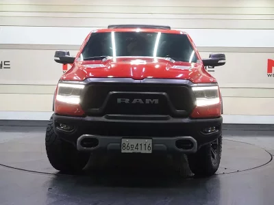 Dodge Ram Pick Up