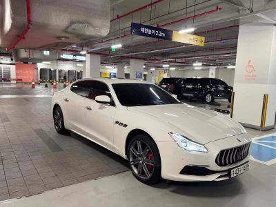 Maserati QUATTROPORTE