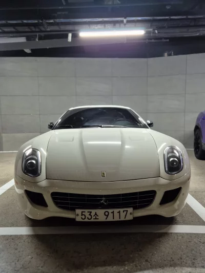 Ferrari 599