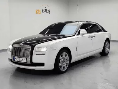 Rolls-Royce GHOST