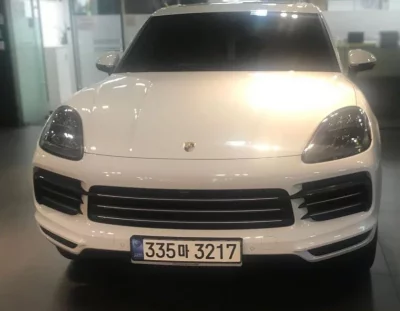 Porsche CAYENNE