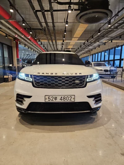 Land Rover RANGE ROVER VELAR