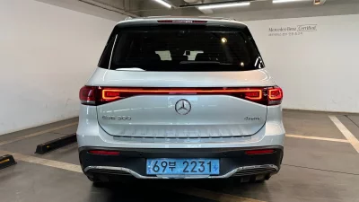 Mercedes-Benz EQB