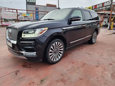 Lincoln NAVIGATOR