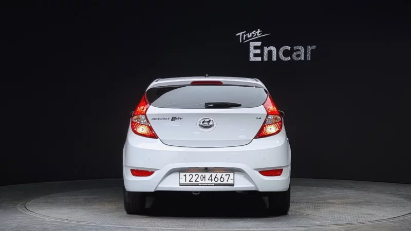 Hyundai Accent