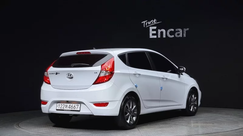 Hyundai Accent