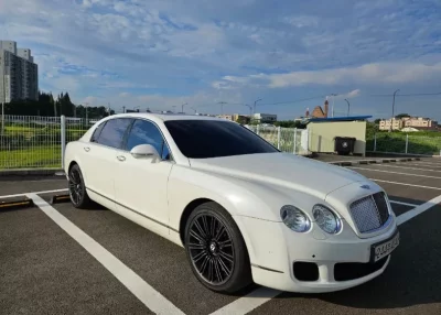 Bentley Flying Spur