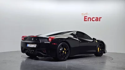 Ferrari 458