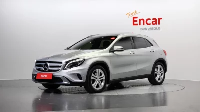 Mercedes-Benz GLA-Class