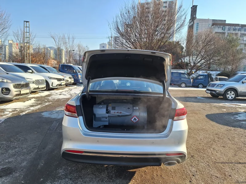 Kia K5