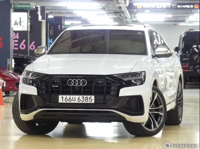 Audi SQ8