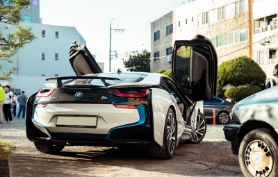 BMW i8