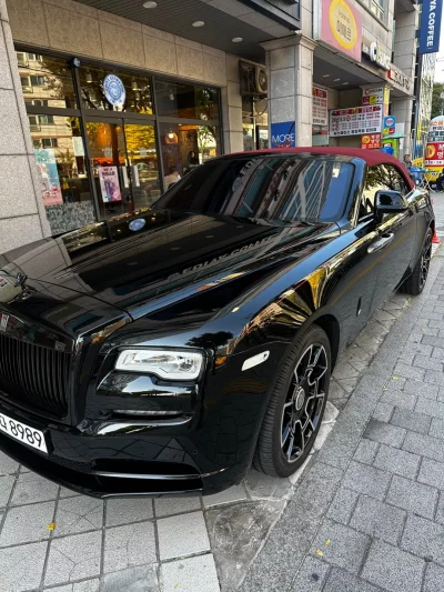 Rolls-Royce Dawn