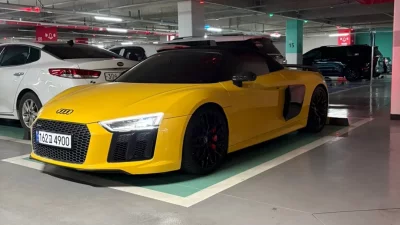 Audi R8