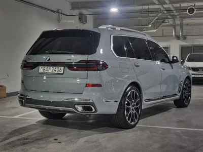 BMW X7