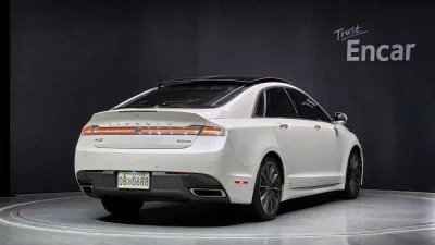 Lincoln MKZ