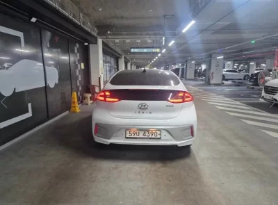 Hyundai Ioniq