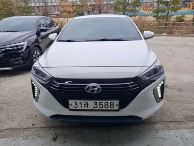 Hyundai Ioniq