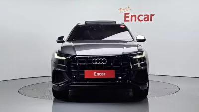 Audi SQ8