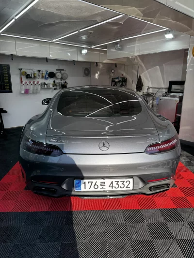 Mercedes-Benz AMG GT