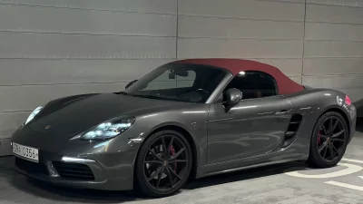 Porsche 718