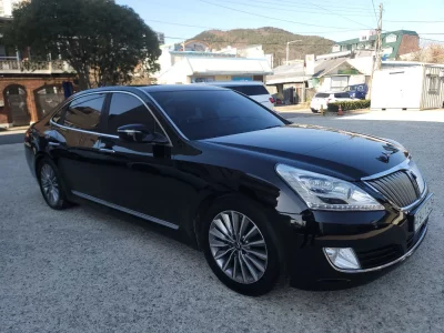 Hyundai Equus