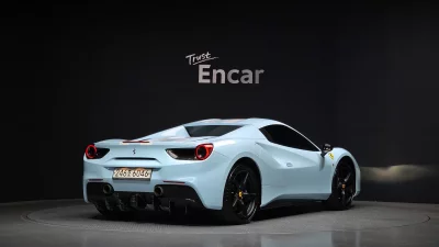 Ferrari 488