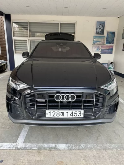 Audi Q8