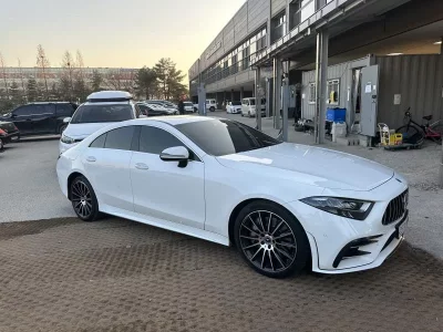 Mercedes-Benz CLS-Class