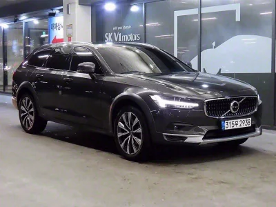 Volvo V90