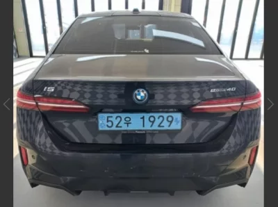 BMW i5