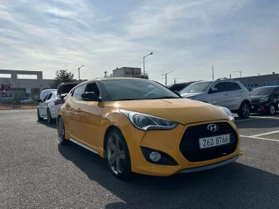 Hyundai Veloster