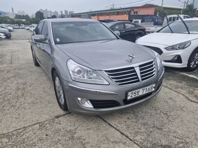 Hyundai Equus