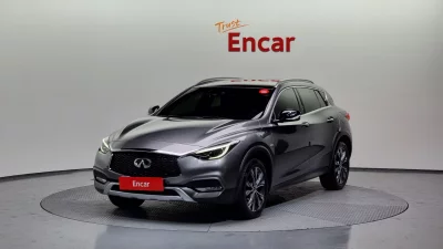 Infiniti QX30