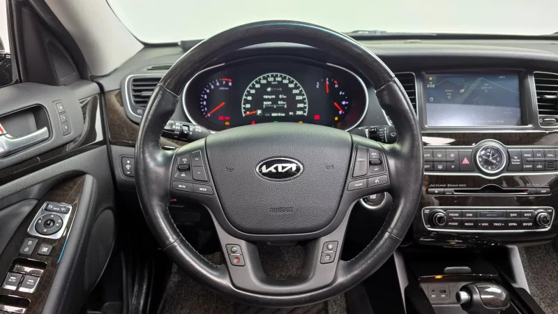 Kia K7