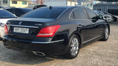 Hyundai Equus