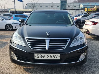 Hyundai Equus