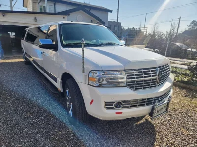 Lincoln NAVIGATOR