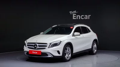 Mercedes-Benz GLA-Class