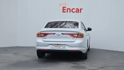 Renault Samsung SM6